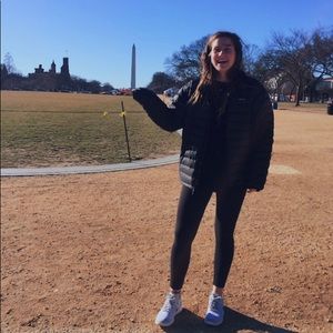 Meet your Posher, Isabel